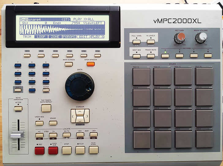 MPC2000XL ジャンク扱い - 配信機器・PA機器・レコーディング機器